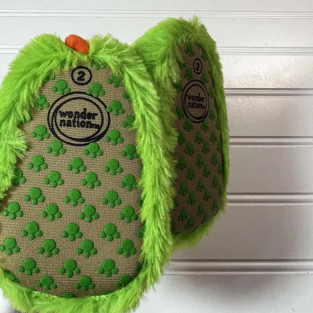 Baby Green Monster Slippers Toddler Size 2 Wonder Nation NWT